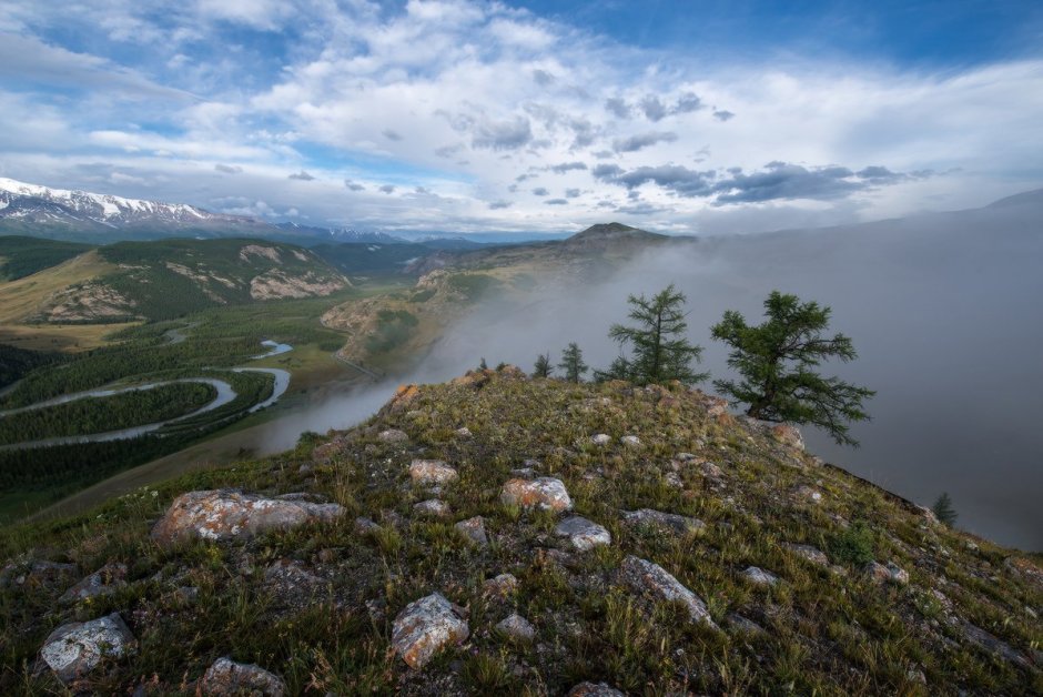 Горы хребет Джугджур