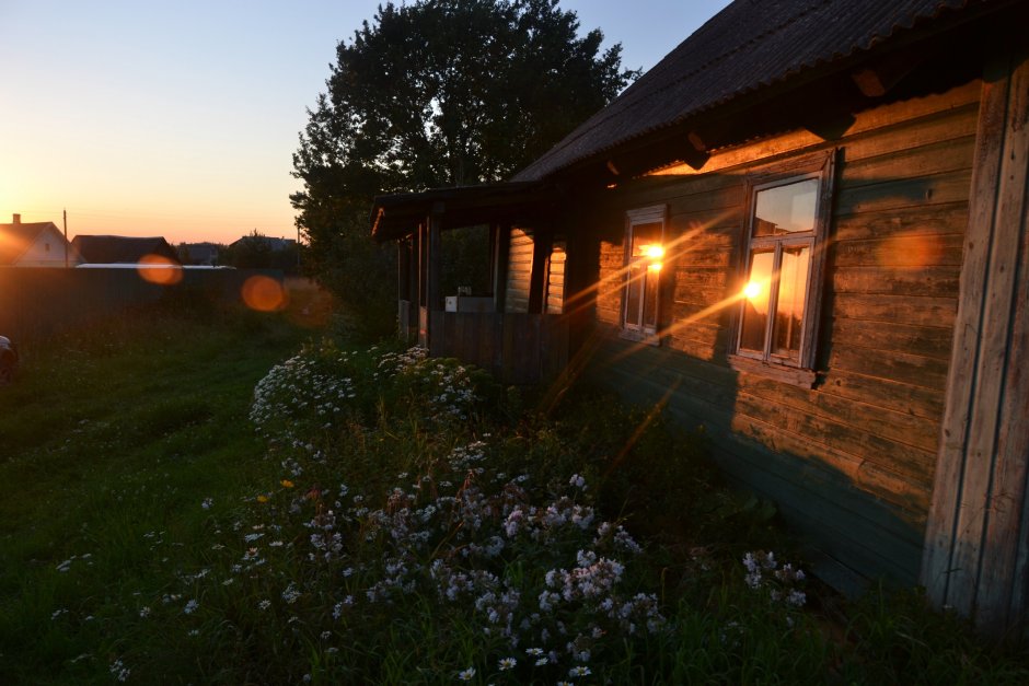 Вечер в деревне летом