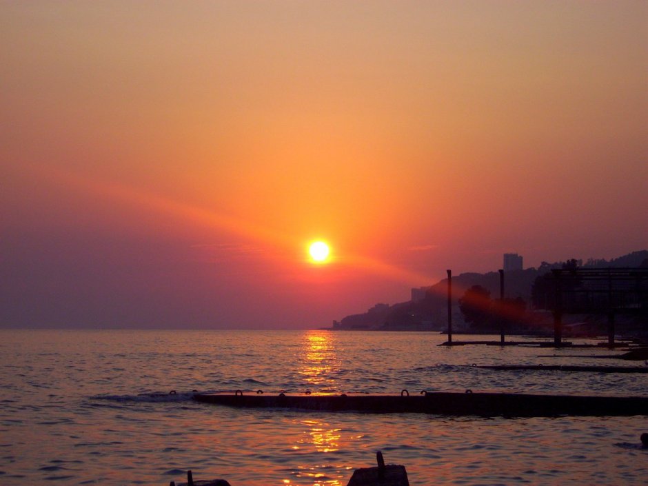 Море Лазаревское закат