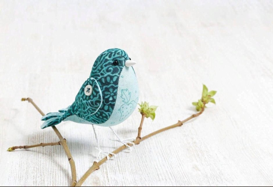 Птичка из ткани