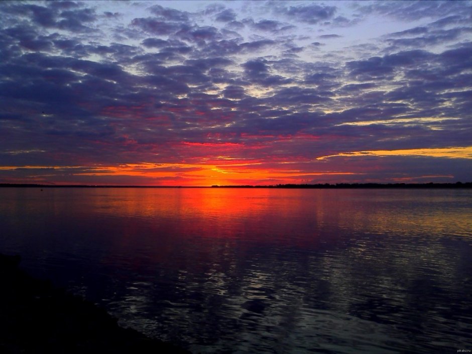 Река Волга рассвет Астрахань