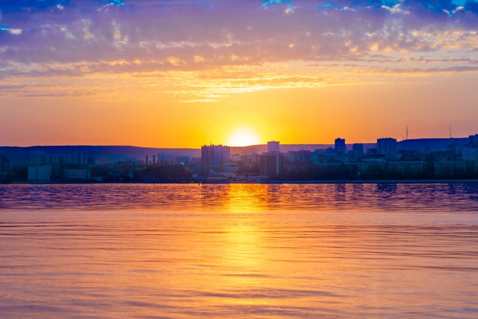 Река Волга Саратовская область