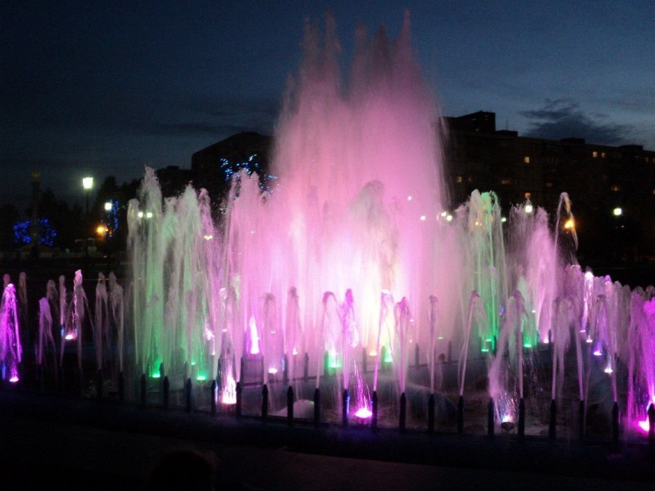 Фонтан старый Оскол