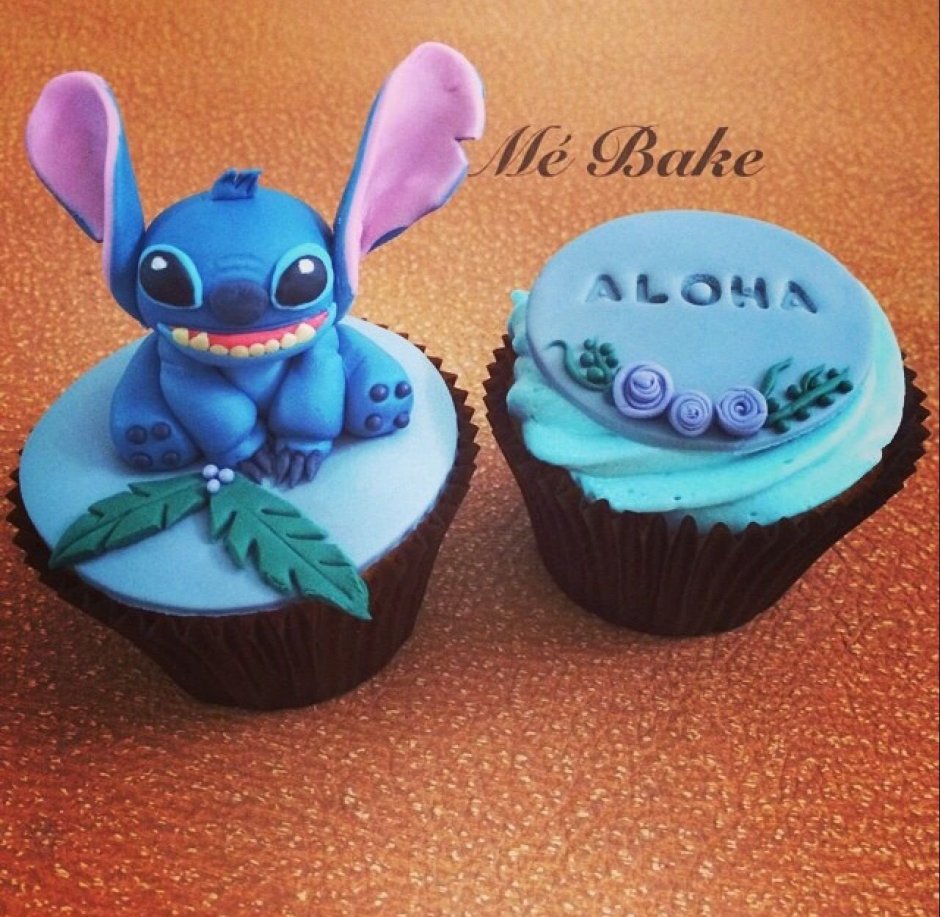 Торт Стич и капкейки