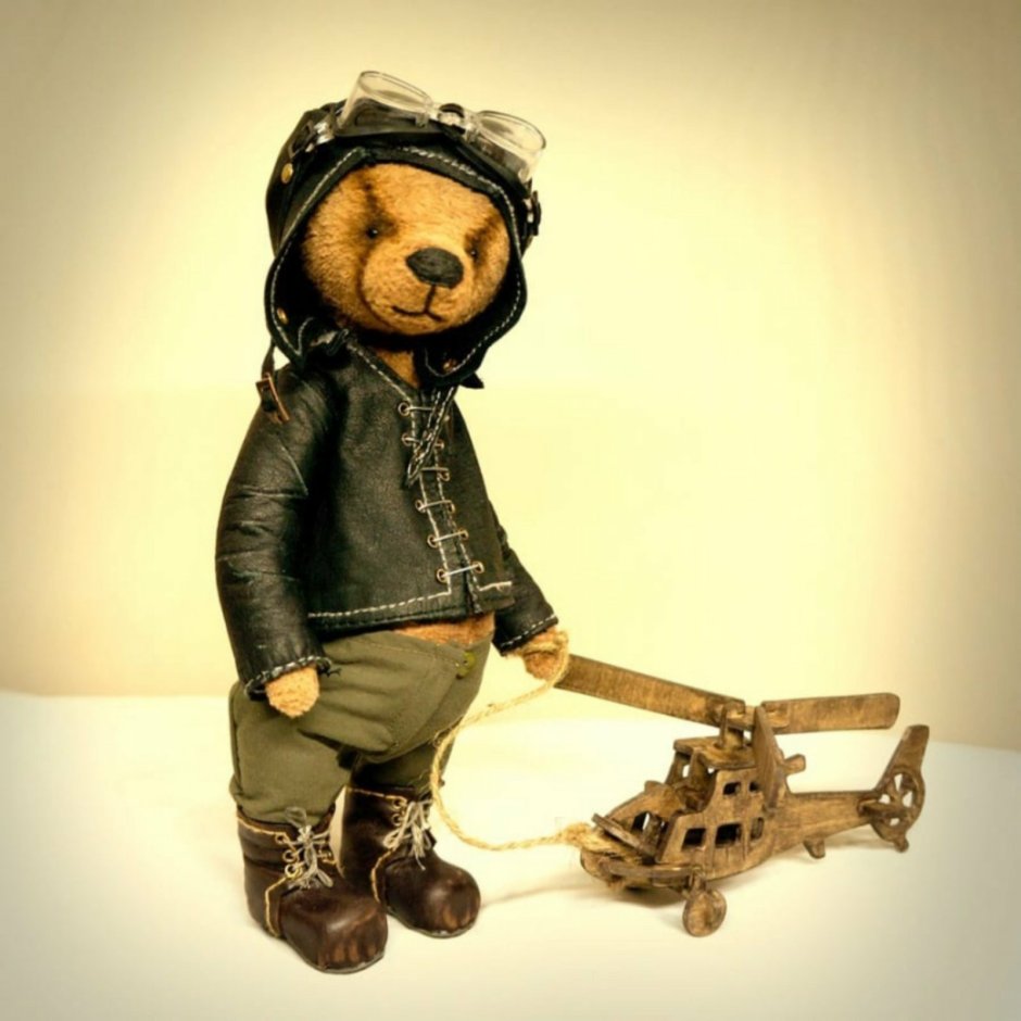 Авторская игрушка пилот